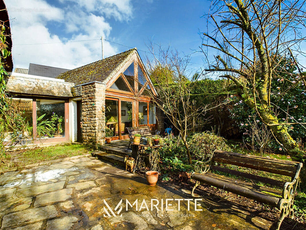 Maison à PONT-AVEN