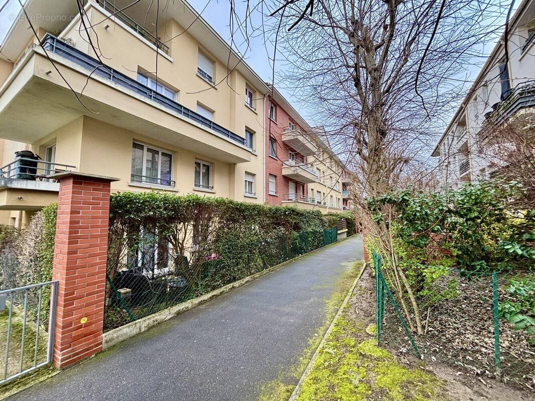 Appartement à NEUILLY-SUR-MARNE