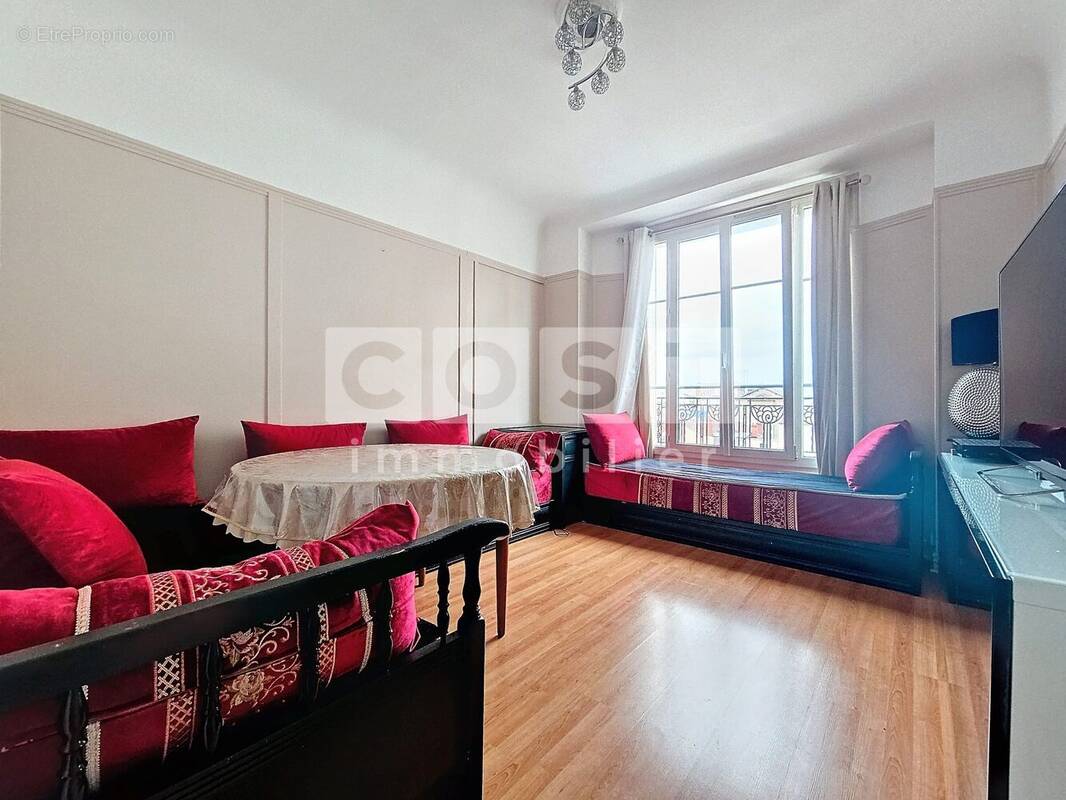 Appartement à BOIS-COLOMBES