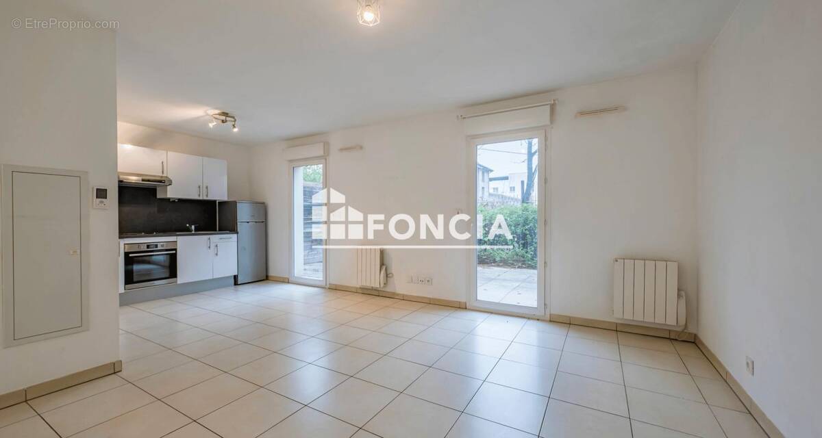 Appartement à LYON-8E