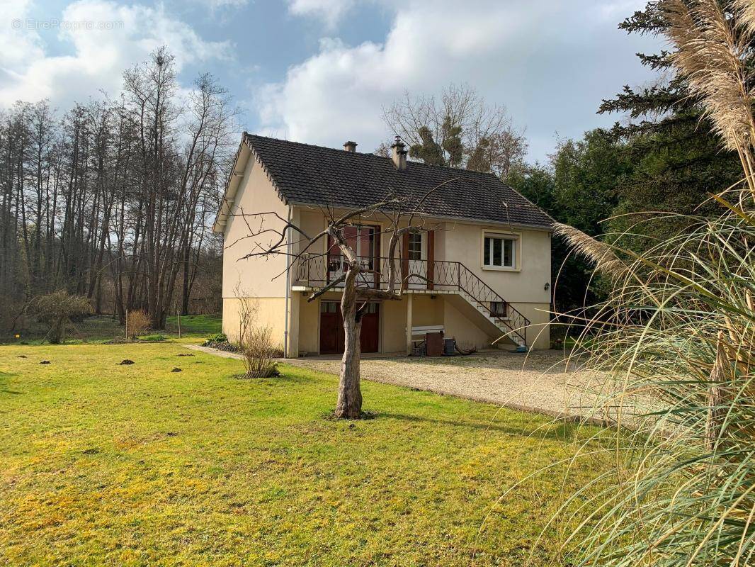 Maison à CROUY-SUR-OURCQ