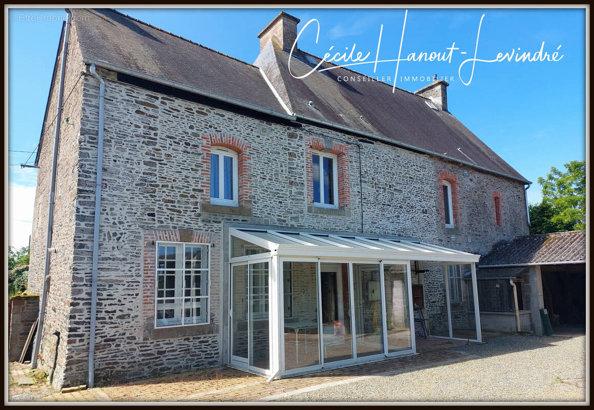 Maison à PLEINE-FOUGERES