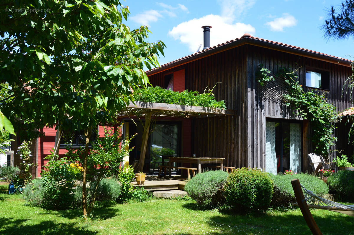 Maison à JARDRES