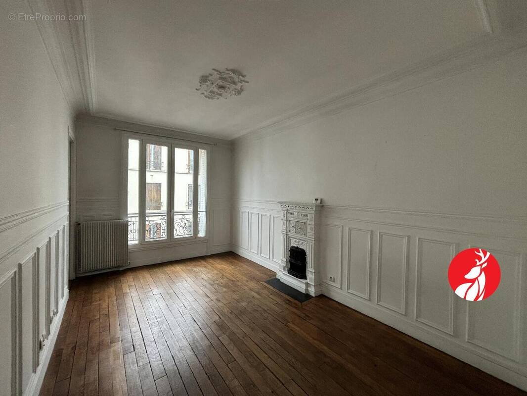 Appartement à PARIS-14E