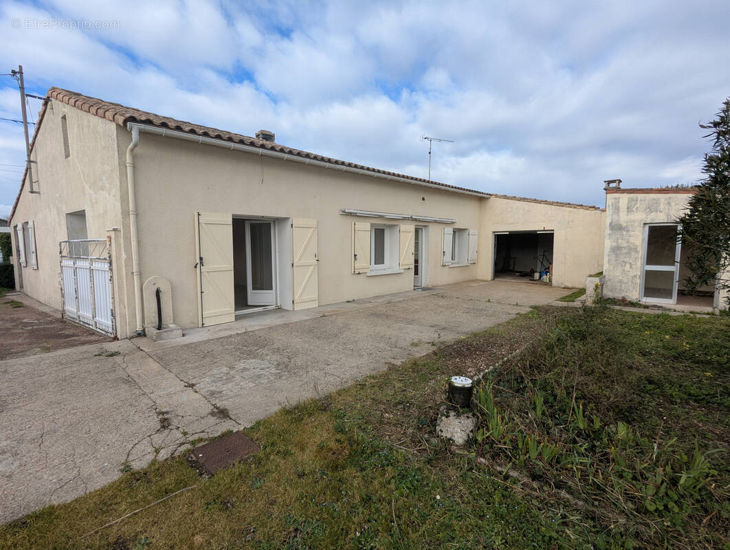 Maison à SAINT-SULPICE-DE-ROYAN