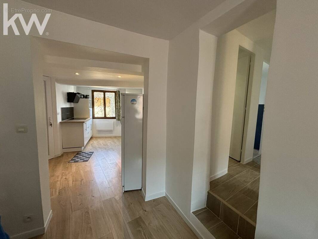 Appartement à BARJOLS