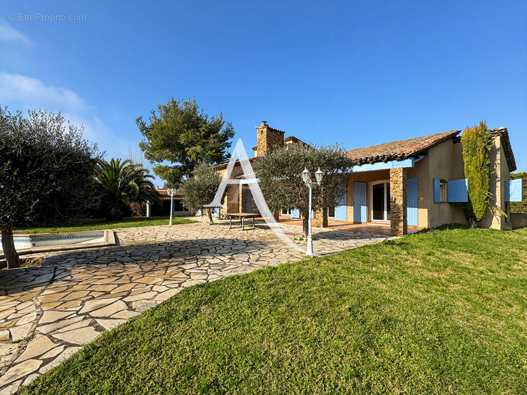 Maison à MARIGNANE