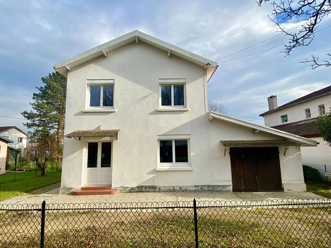 Maison à OLORON-SAINTE-MARIE