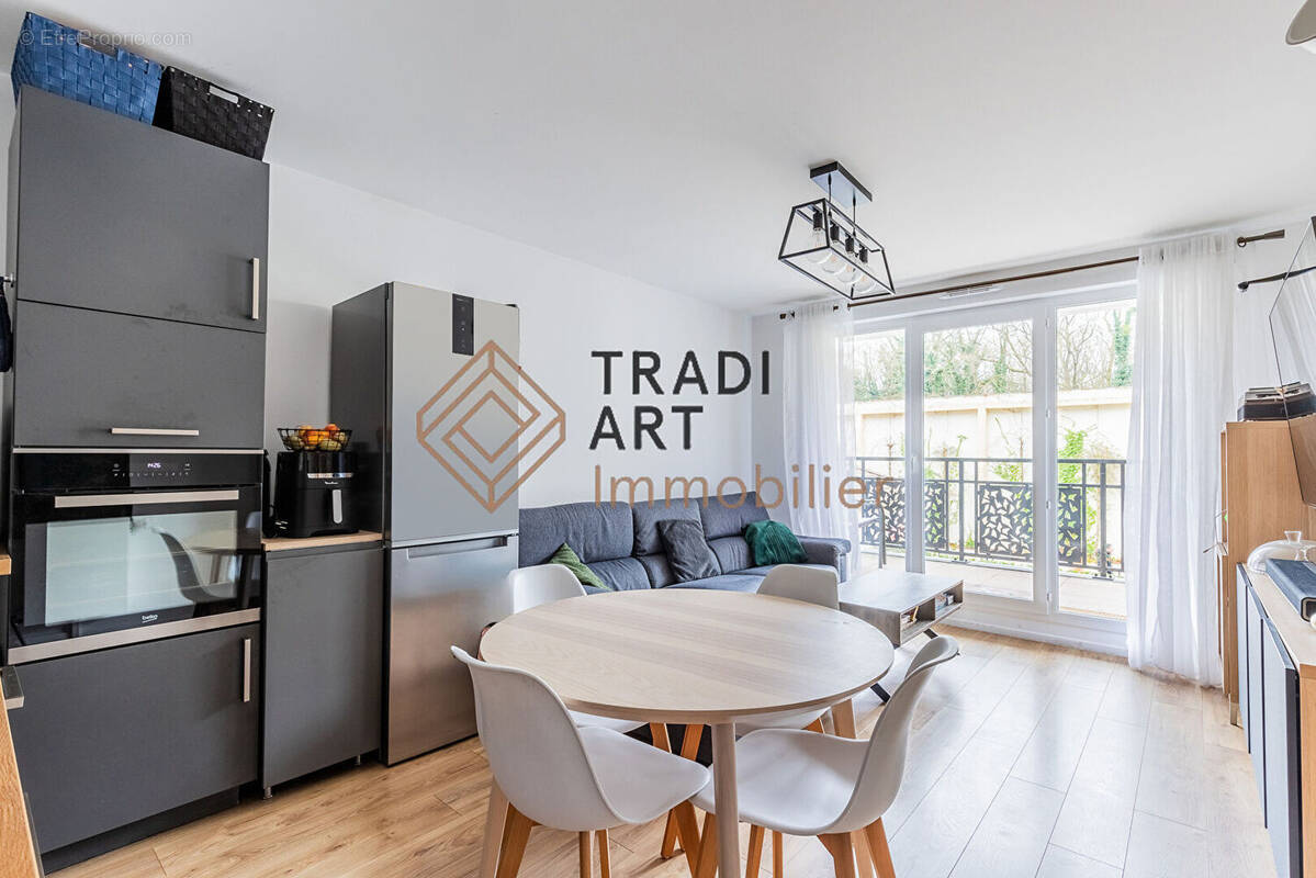 Appartement à SAINT-GERMAIN-LES-ARPAJON