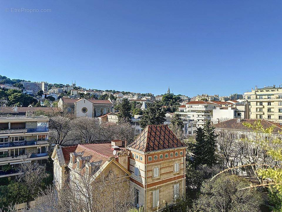 Appartement à MARSEILLE-8E