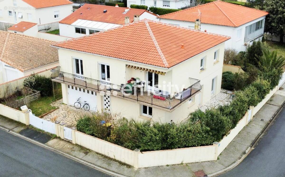 Appartement à AYTRE