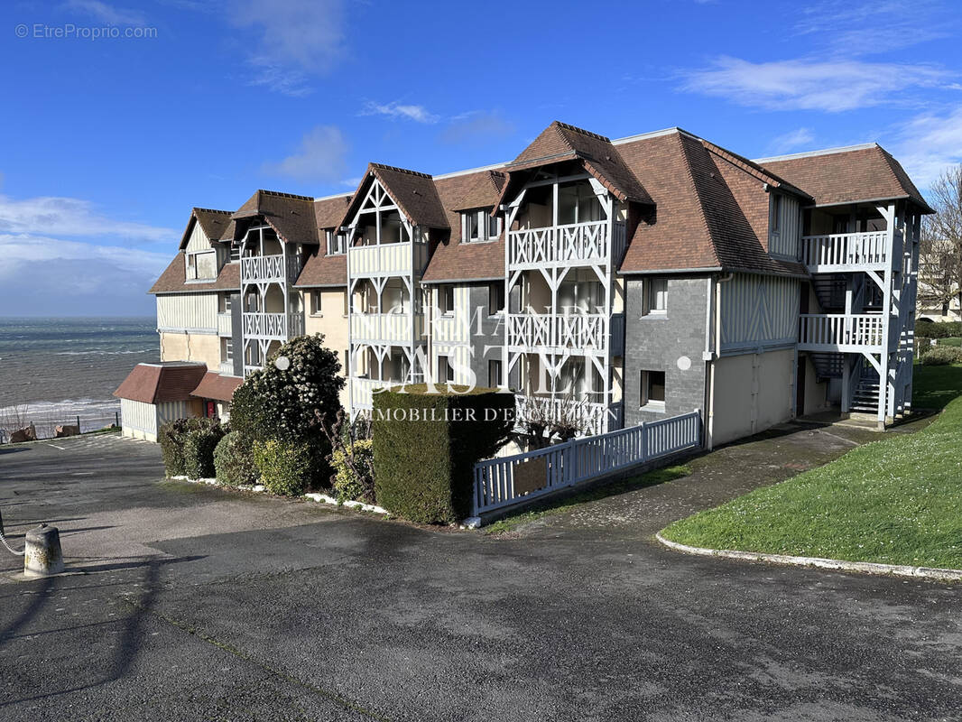 Appartement à TROUVILLE-SUR-MER