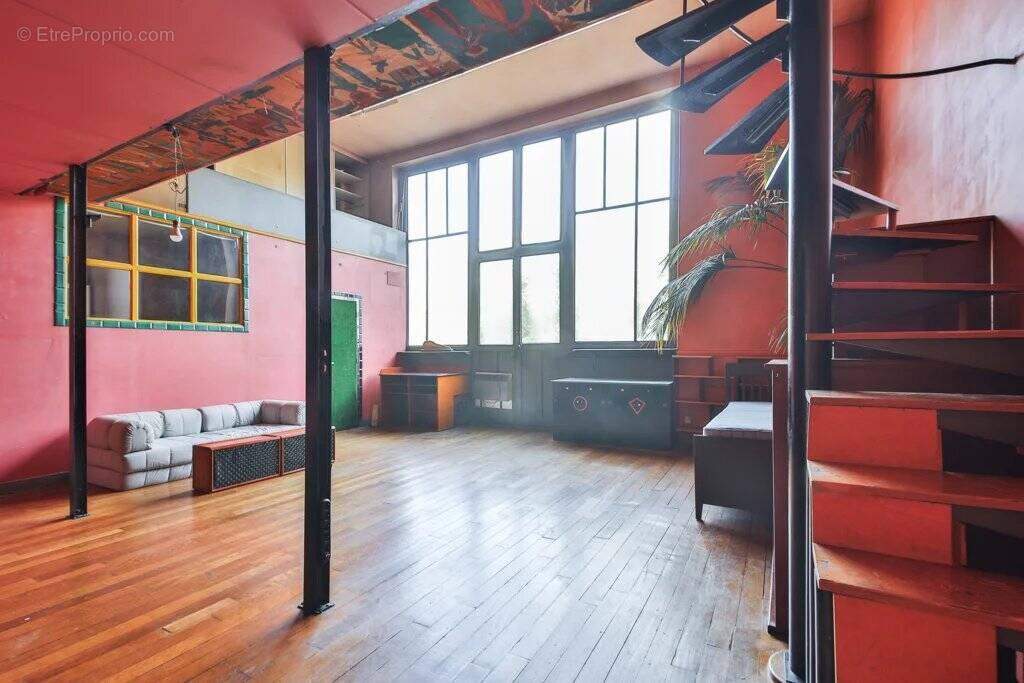 Appartement à PARIS-9E