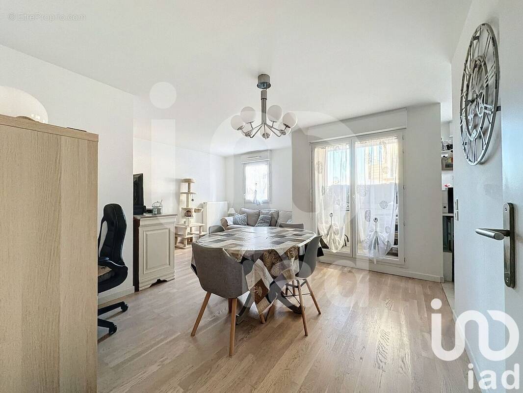 Photo 1 - Appartement à NEUILLY-SUR-MARNE