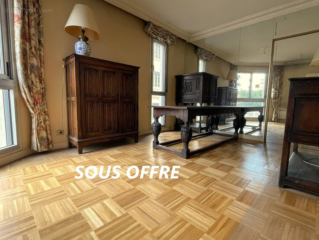 Appartement à LYON-6E