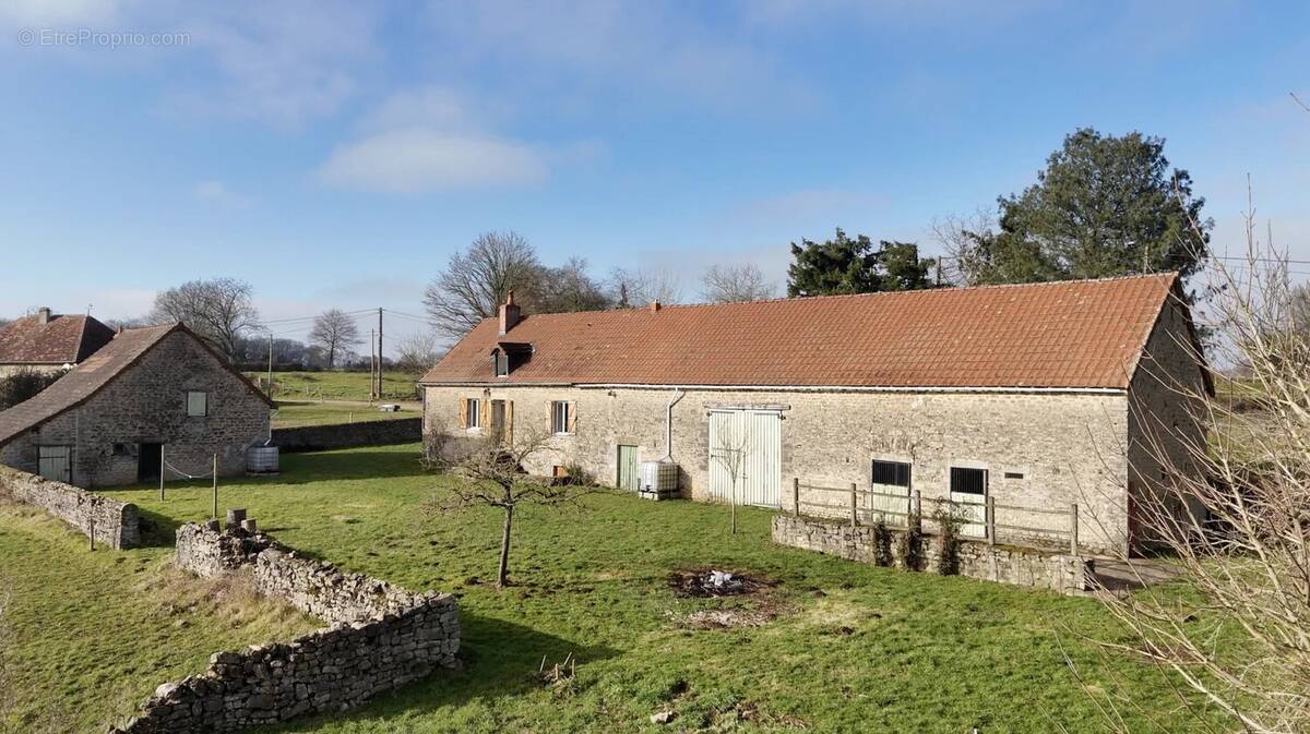 Maison à ROUY