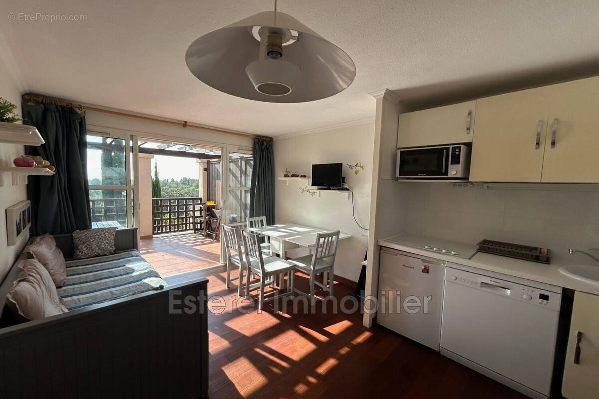 Appartement à SAINT-RAPHAEL