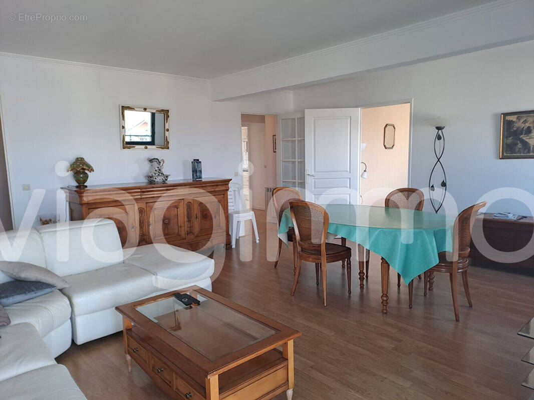 Appartement à LE POULIGUEN