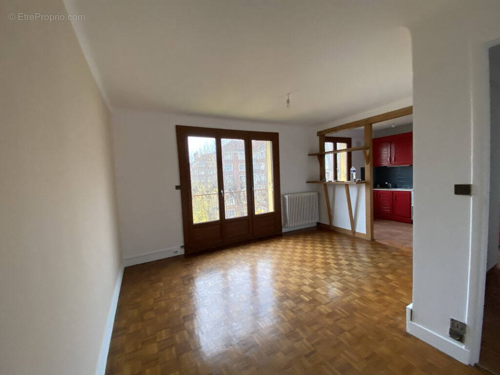 Appartement à NOISY-LE-SEC