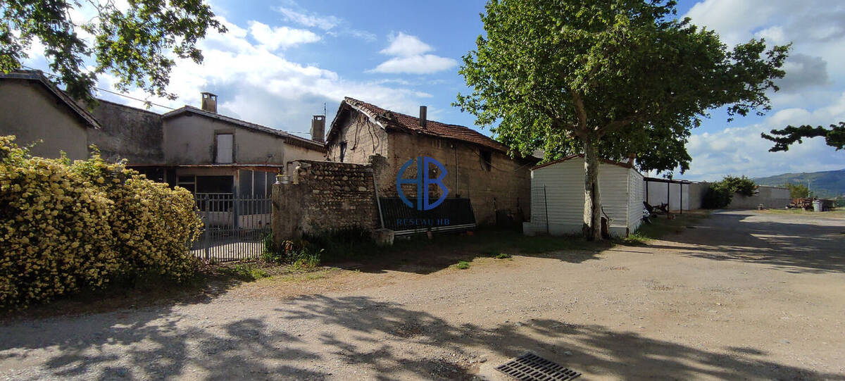 Maison à PONT-DE-L&#039;ISERE