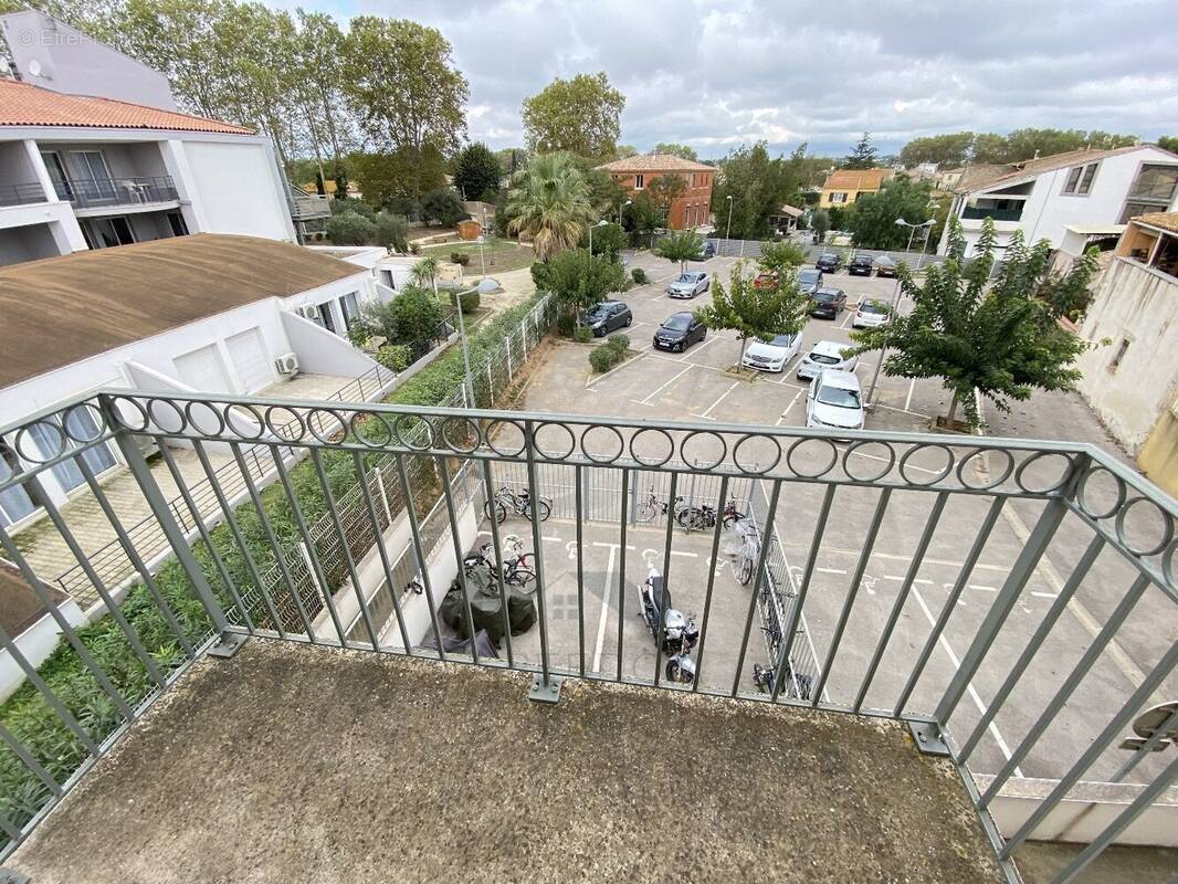 Appartement à VILLENEUVE-LES-BEZIERS