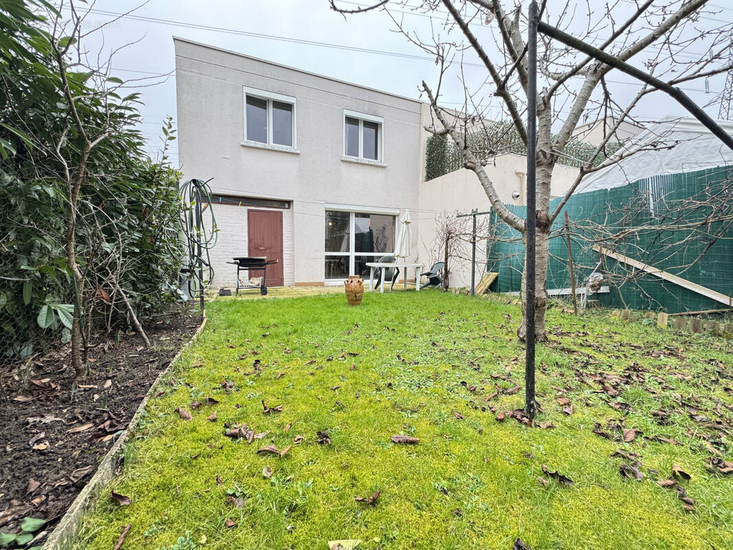 Maison à CHELLES