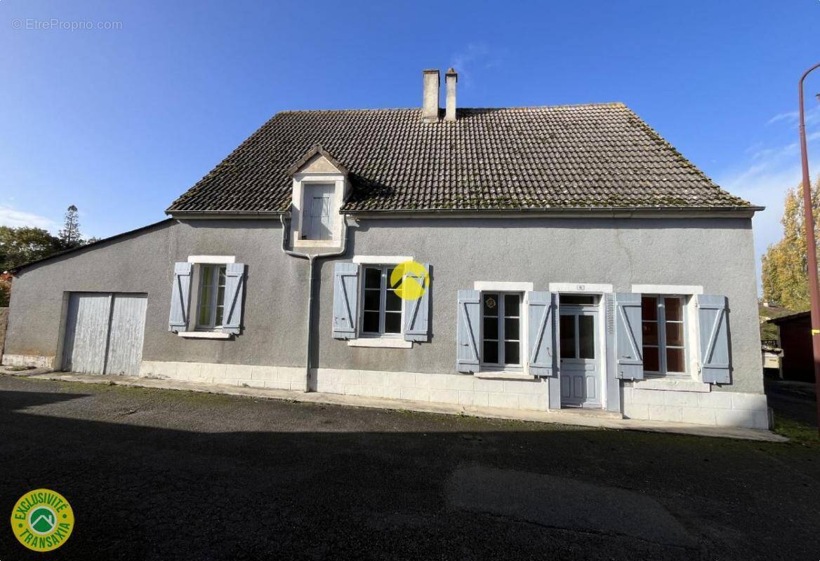 Maison à CHATEAUNEUF-SUR-CHER