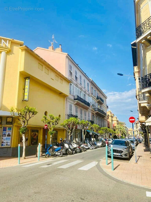 Commerce à MENTON