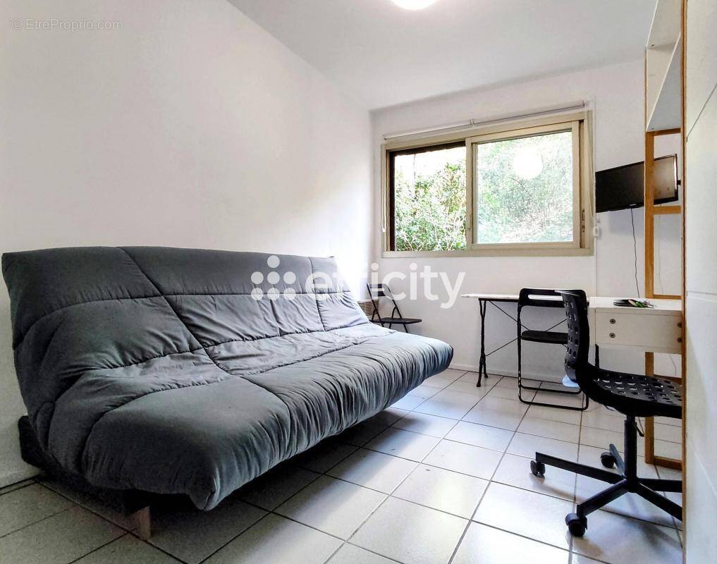 Appartement à MARSEILLE-9E