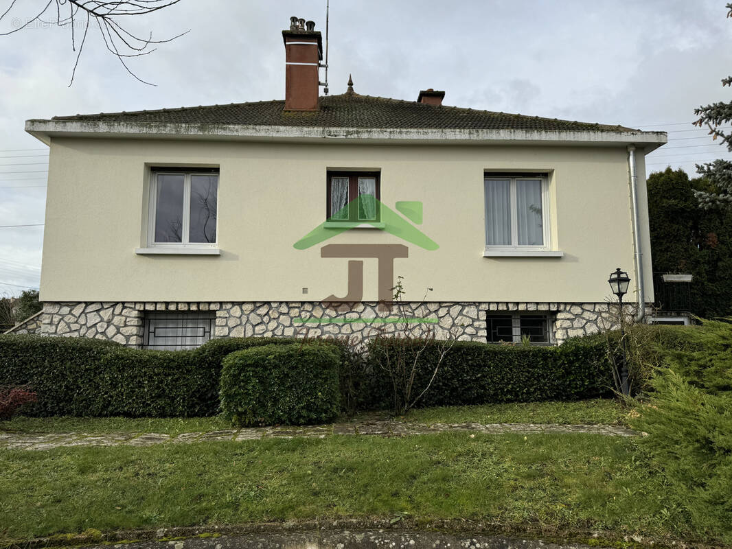 Maison à CHATEAUDUN