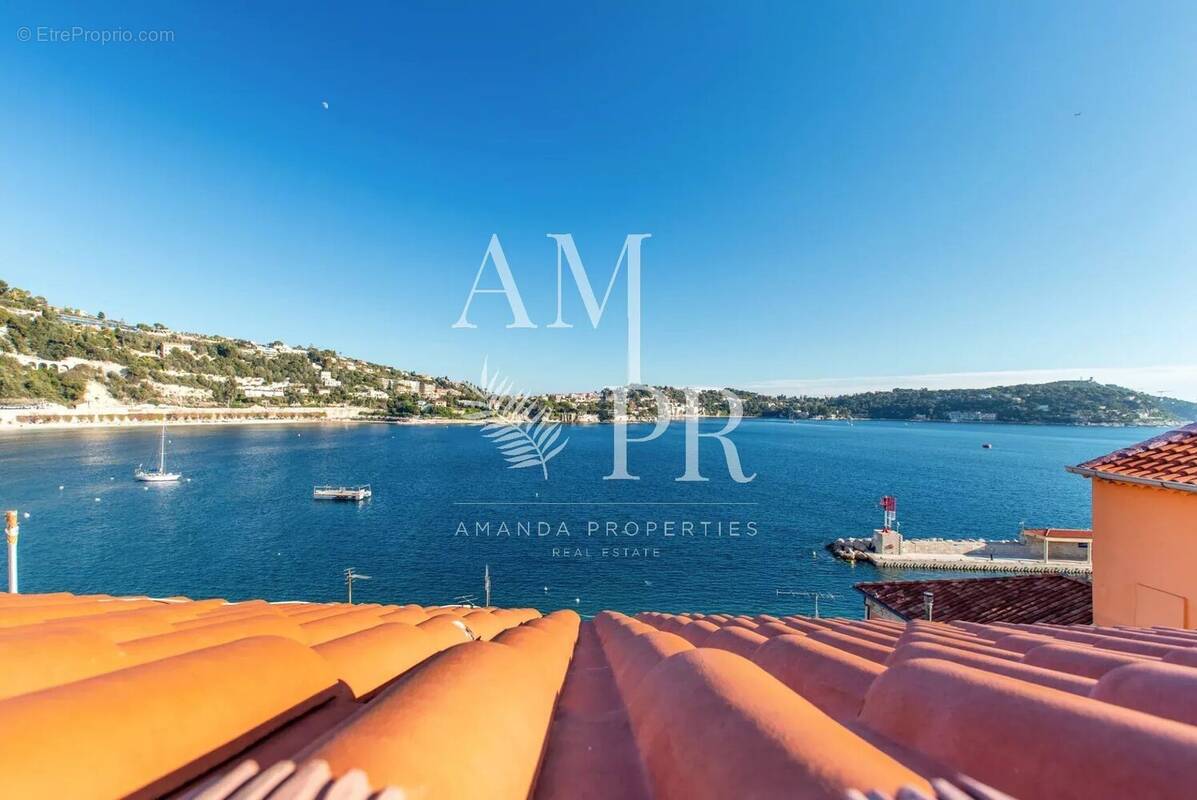 Appartement à VILLEFRANCHE-SUR-MER