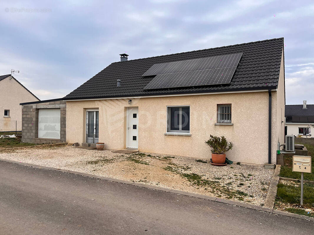 Maison à CHABLIS