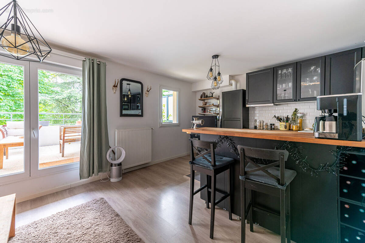 Appartement à THORIGNY-SUR-MARNE