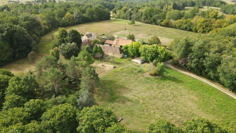 Photo 1 - Maison à ROUFFIGNAC-SAINT-CERNIN-DE-REILHAC