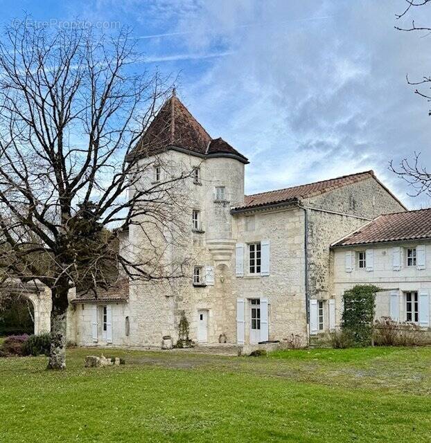 Maison à ANGOULEME