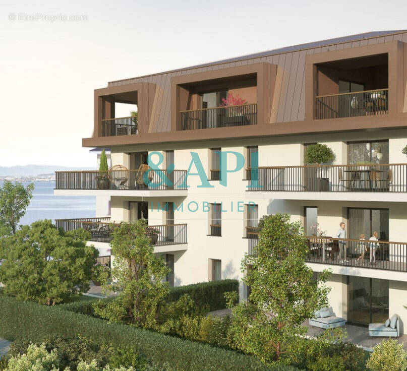 Appartement à EVIAN-LES-BAINS