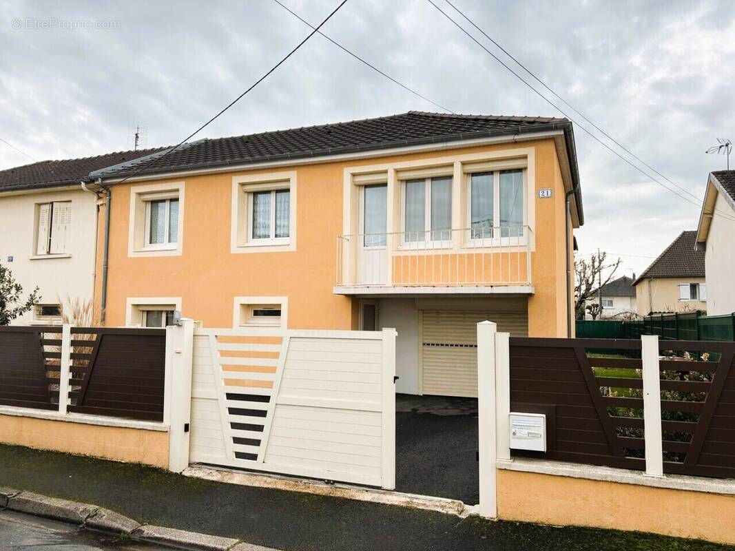 Maison à BRIVE-LA-GAILLARDE