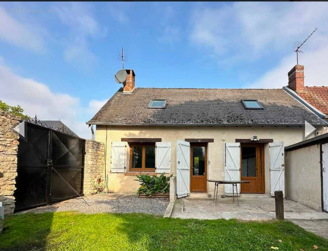 Maison à SAINT-CLAIR-SUR-EPTE