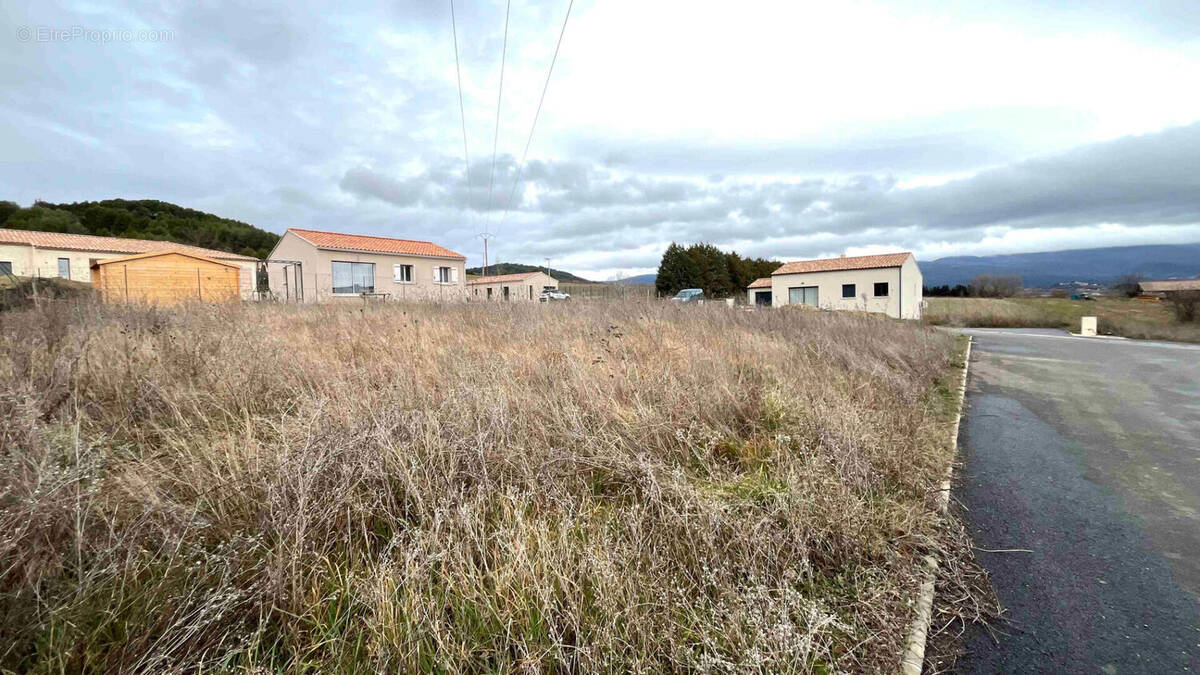 Terrain à GARGAS