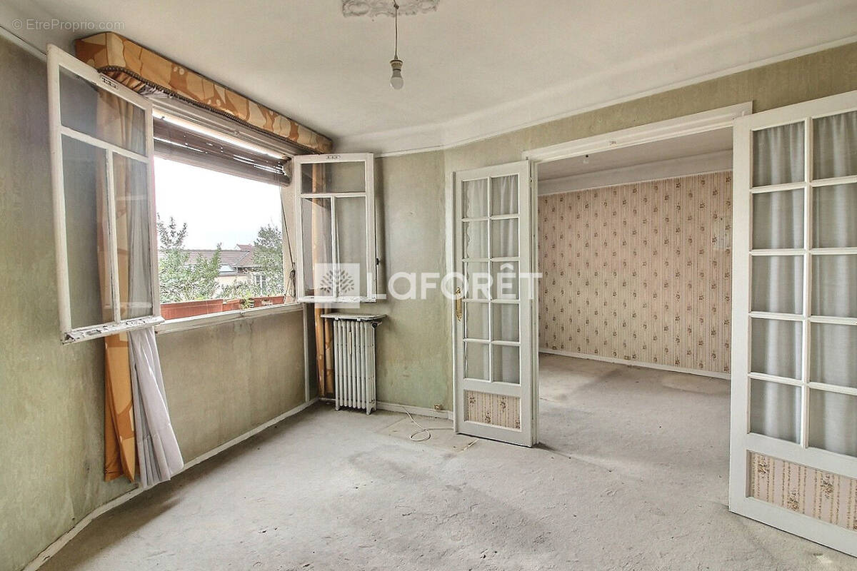 Appartement à BOIS-COLOMBES