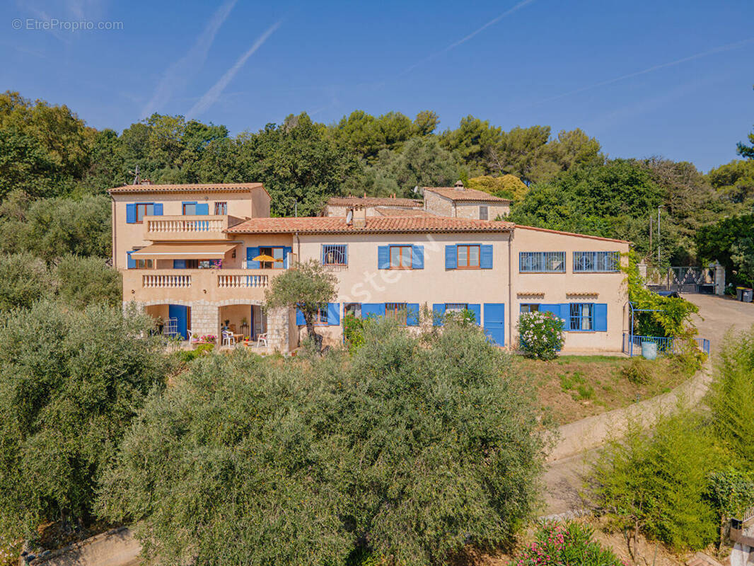 Maison à VILLENEUVE-LOUBET