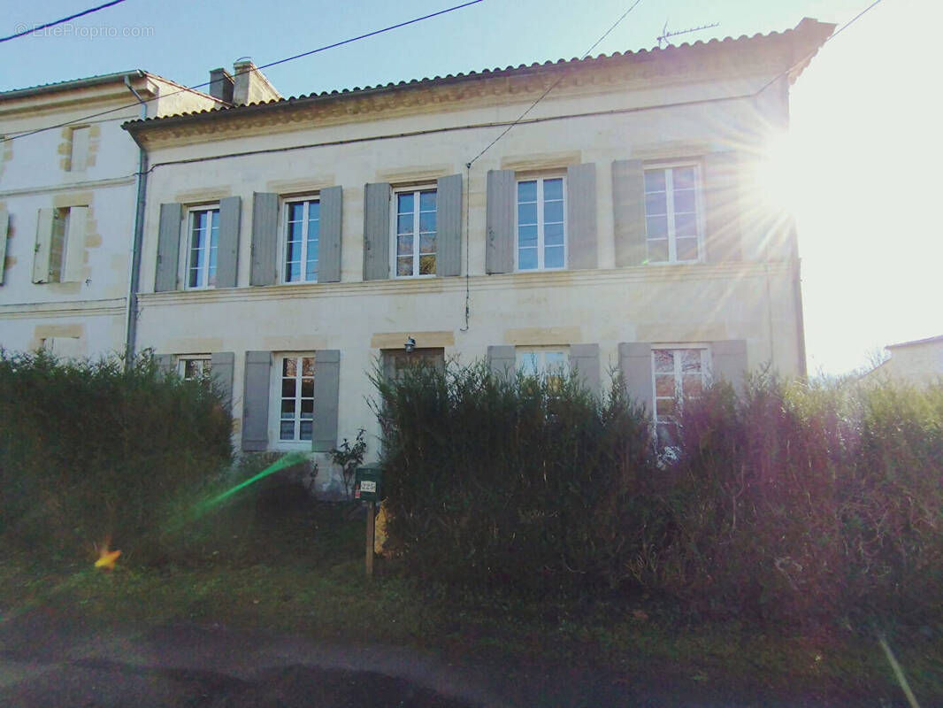 Maison à EYNESSE