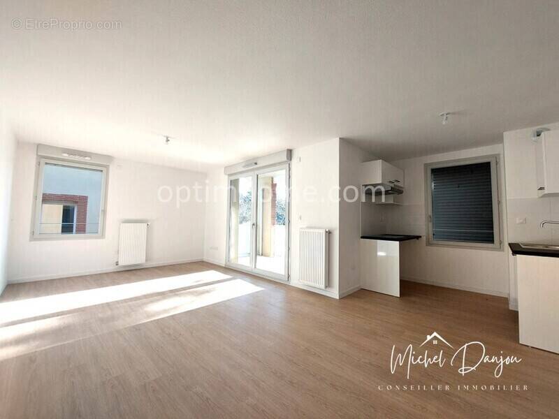 Appartement à POMPERTUZAT