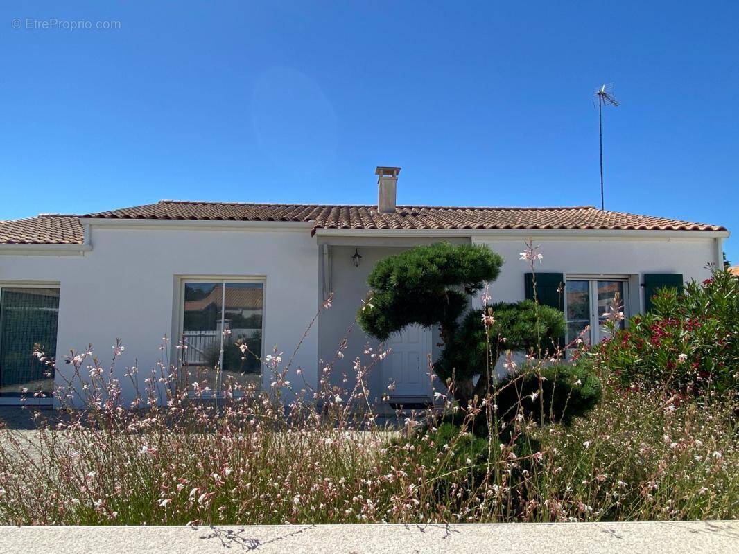 Maison à SAINT-VINCENT-SUR-JARD