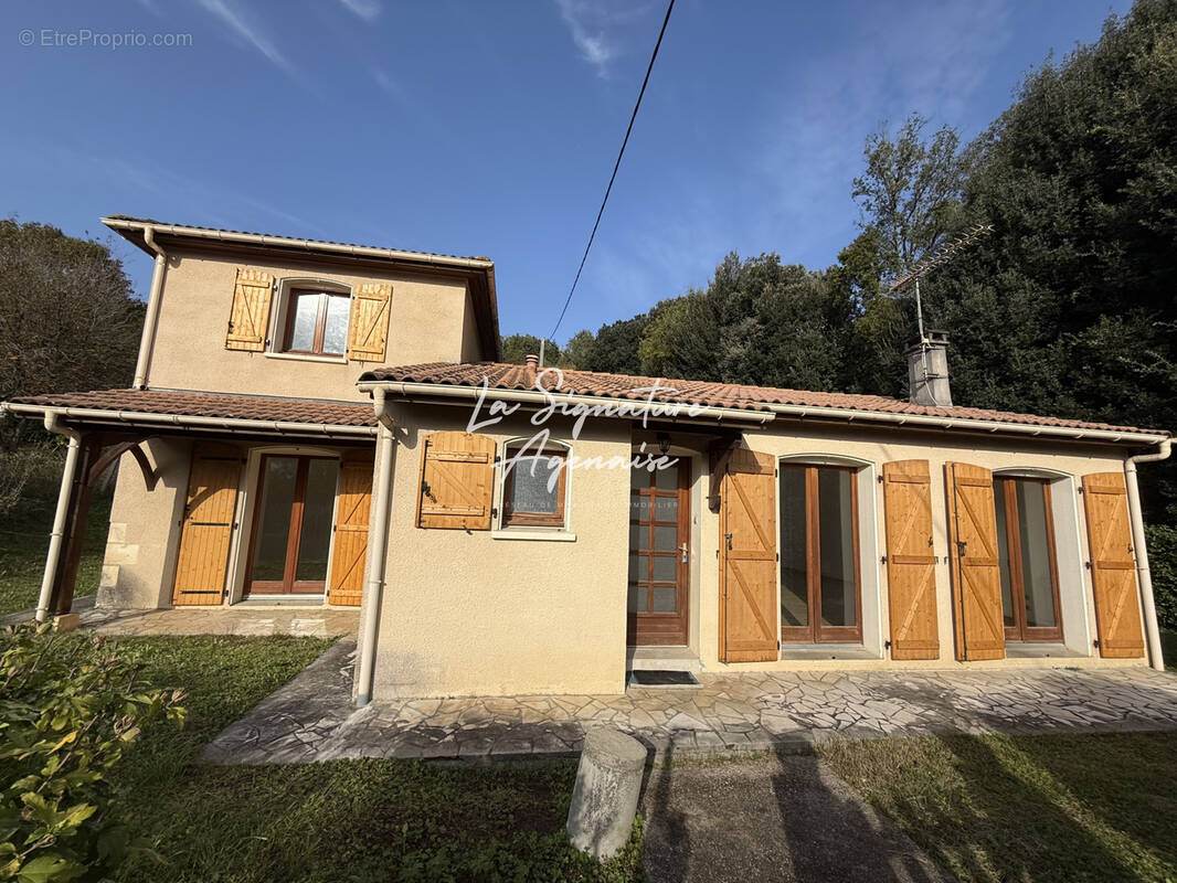 Maison à COLAYRAC-SAINT-CIRQ