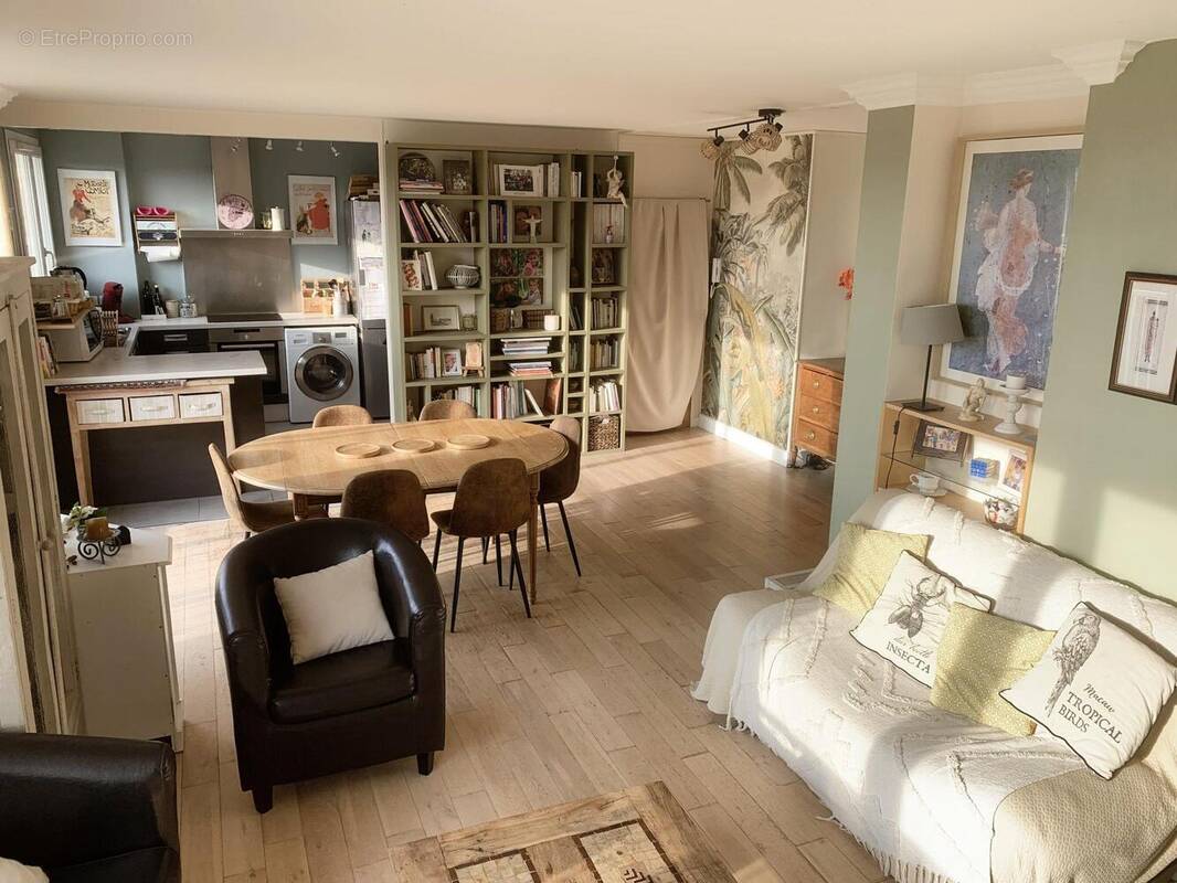 Appartement à VERSAILLES