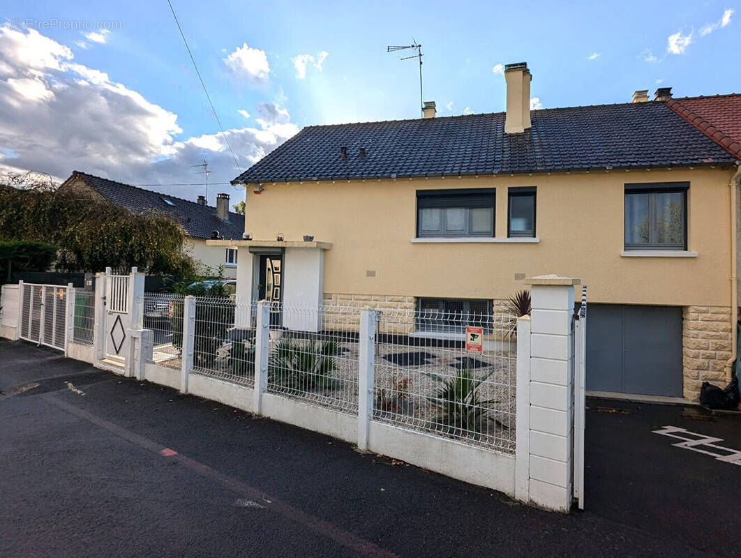 Maison à CHAMBLY