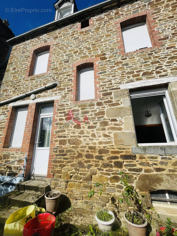 Maison à PLENEE-JUGON