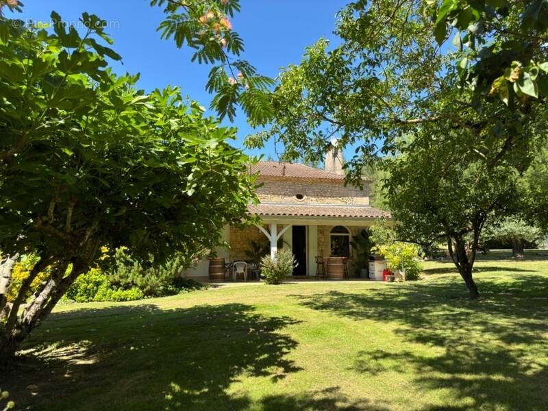 Maison à LEVIGNAC-DE-GUYENNE