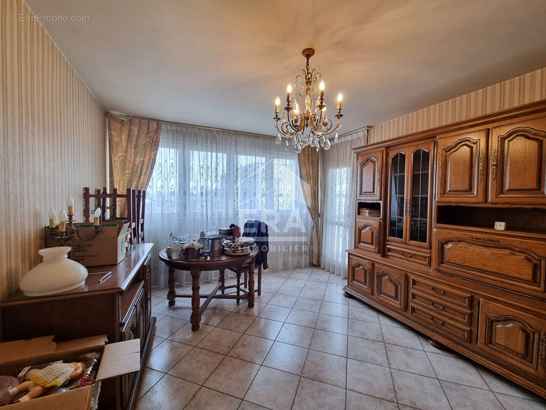 Appartement à NEUILLY-SUR-MARNE